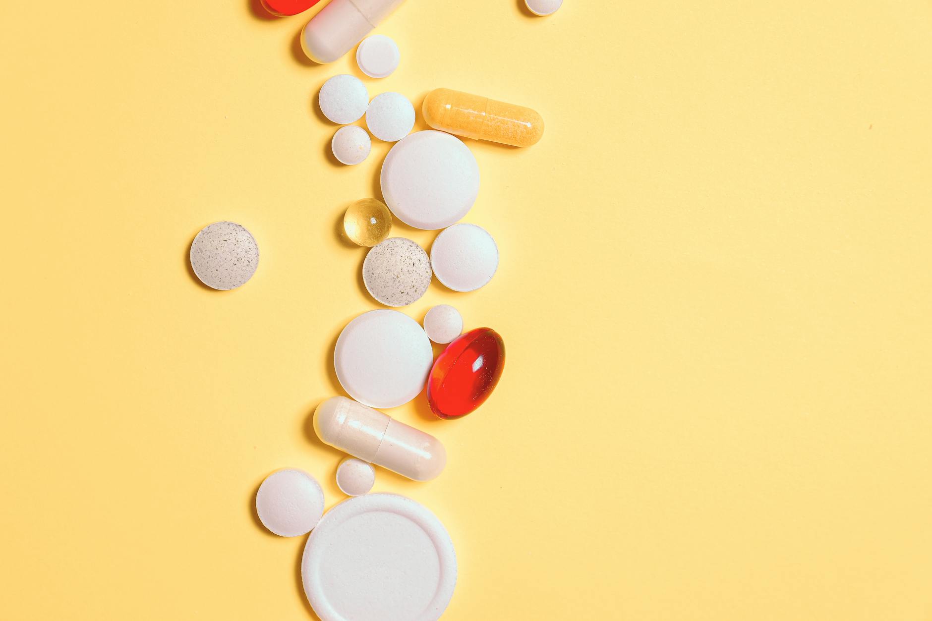 Gummies vs Tablets: What the Evidence Says About Absorption and Compliance